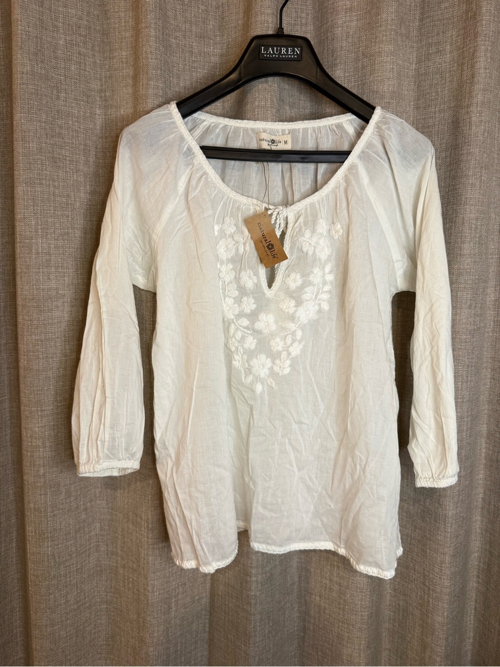 Natural Life White Cotton Embroidered Peasant Blouse M NWT - Picture 2 of 8